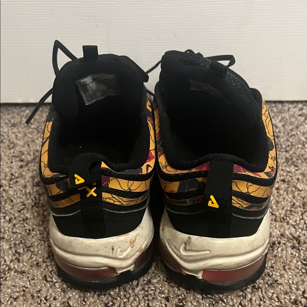 Nike Air Max 97 SE Floral Black and Gold Sneakers - Picture 2 of 5